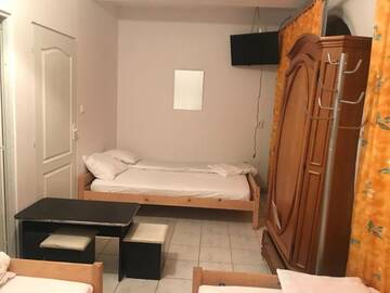 Фото номера Двухместный номер с 2 отдельными кроватями Проживание в семье Casa albastră г. Маргита 27